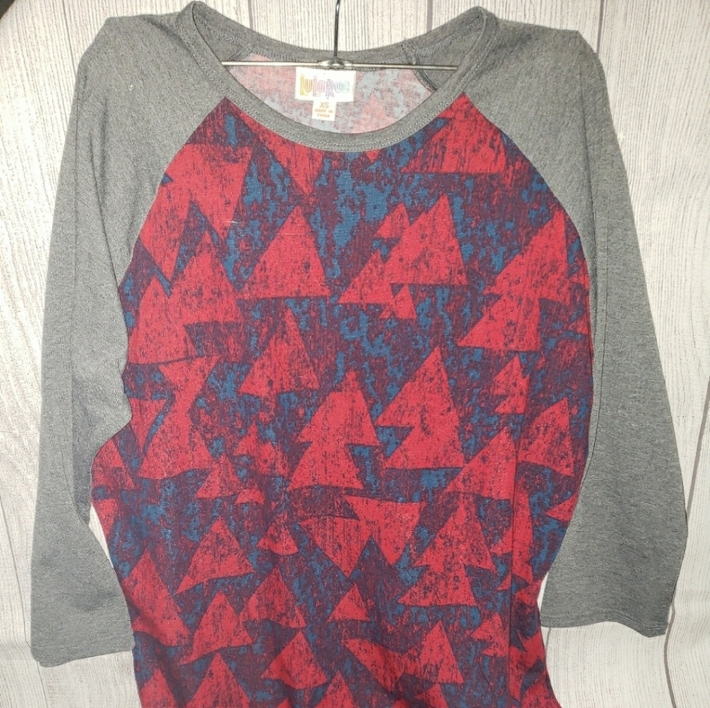 NWT‎ | Lularoe Randy Tee | XS